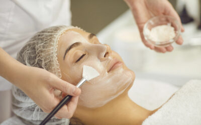 Cosmetology Vs. Esthetics: What’s The Difference & Which One’s Right For You?